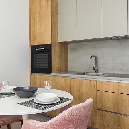 Luxury Apartments Magali โรวีน ภายนอก รูปภาพ