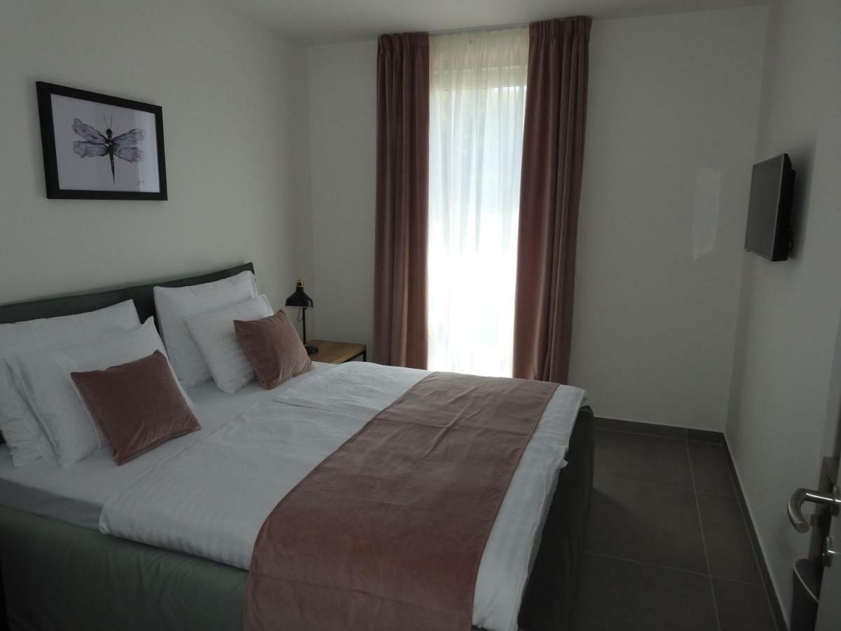Luxury Apartments Magali โรวีน ภายนอก รูปภาพ